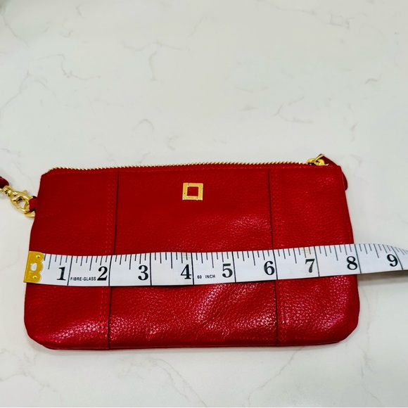 LODIS Olivia Red Italian Leather Zip Closure Wristlet With Credit Card Wallet - Picture 4 of 6